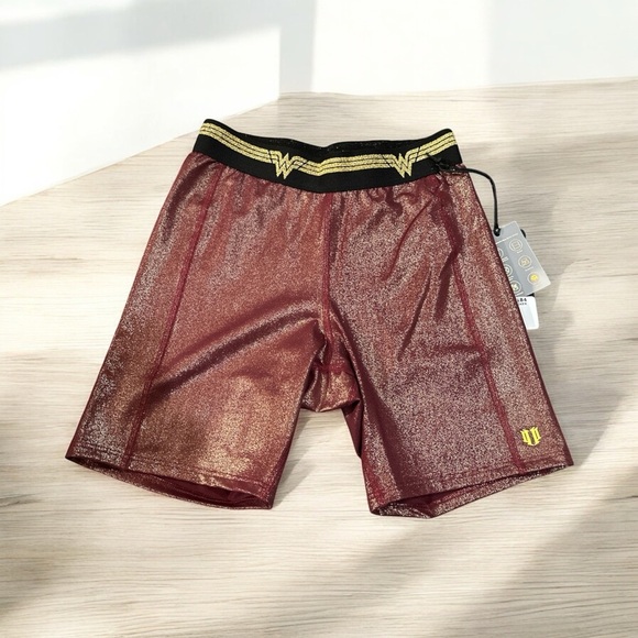 EleVen by Venus Williams Wonder Woman Biker Shorts XS Glitter Red - Picture 5 of 8